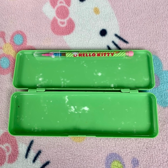 🎀Hello Kitty Pencil Case🎀 - Picture 5 of 8